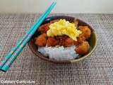 Katsudon (porc pané au riz japonais) (Katsudon (breaded pork with rice)