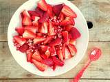 Salade de fraises à la grenade (Strawberry salad with pomegranate)