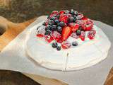 Pavlova aux fruits rouges