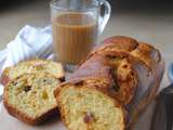 Brioche aux oranges confites et raisins secs