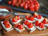 Tartines campagnardes fromage de chèvre frais et tomates rôties