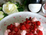 Pavlova en amoureux à la framboise et à la rose, Diane Blanc de Noir extra brut