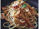 Linguines tomates fraiches et calamars