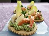 Tartelettes avocats, crevettes et crudités