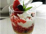 Petite verrine dessert aux fraises