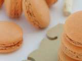 Macarons à la compotée de brugnons