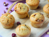 Mini muffins chocolat blanc/cranberries et amandes caramellisées