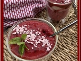 Pudding de skyr aux graines de chia et fruits rouges