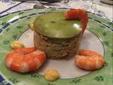 Bavarois avocat-crevettes sur croustillant de biscuit