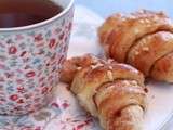 Croissants briochés à la cannelle pour un reveil en douceur