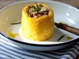 Gâteaux individuels de polenta aux champignons