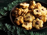 Petits sablés de Noël aux noisettes, praliné, citron