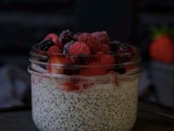 Pudding de graines de chia aux fruits rouges