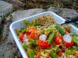 Quinoa et Boulgour aux deux huiles: sésame et olives de Tunisie, tomates et poivrons au sel de céleri et cumin, échalotes crues et cuites... Froid ou chaud