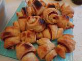 Croissants jambon – fromage ail et fines herbes