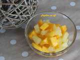 Salade de fruits exotiques : mangue, ananas, fruits de la passion