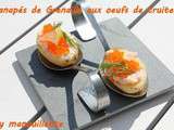 Canapés de grenailles aux oeufs de truite