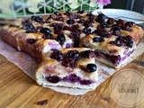 Schiacciata aux raisins - Focaccia sucrée aux raisins noirs