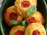 Muffins au pesto, mozzarella et tomate