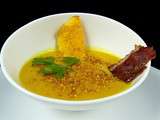 Veloute de butternut au curcuma, chapelure de chataigne & sa chips de magret de canard fume