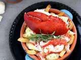 Poutine au homard accompagnée de sauce béarnaise