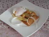 Asperges, biscuit au parmesan et œuf poché