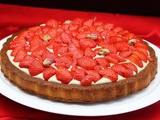 Tarte aux fraises sur biscuit madeleine