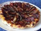 Tatin aux échalotes confites & magret de canard fumé