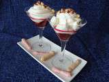 Verrine façon Fontainebleau, noisette et compotée pomme, fruits rouges