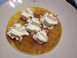 Minis crêpes confiture de châtaigne vanillée et chantilly