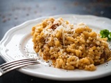 Histoire et tradition derrière le risotto all’Isolana