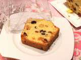 Cake anglais aux raisins secs, rhum et orange