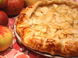 Tarte feuilletée aux pommes et gelée