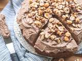 Gâteau aux noisettes (ou « Gâteau Creusois ») & crème montée au chocolat praliné