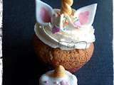 Cupcakes et macarons licorne