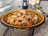 Tajine de poulet aux abricots {Escapade en cuisine}