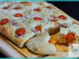 Focaccia tomates cerises lardons