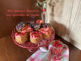 Mini gâteaux renversés aux groseilles rouges