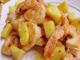 Crevettes sautées aigre-doux piquant à l'ananas 凤梨咕噜虾 fènglí gǔlǎo xiā