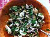 Salade de champignons frais aux herbes