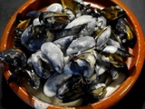 Moules à la crème et au vin blanc