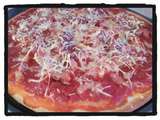 Pizza aux lardons et jambon de pays