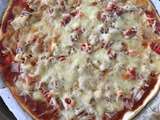 Pizza tomates poivron jambon