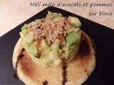 Méli mélo d'avocats et pommes sur blinis