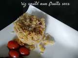 Riz sauté aux fruits secs