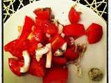 Salade de tomates, oignons nouveaux et aneth