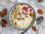 Porridge enneigé à la vanille et noix de coco