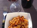 Avec un Fronton : pasta, lapin, sauce tomate origan et cumin