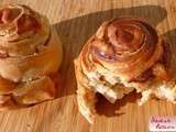 Briochette au Cantal jeune, poitrine et noix