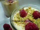 Cheesecakes aux framboises et pistaches